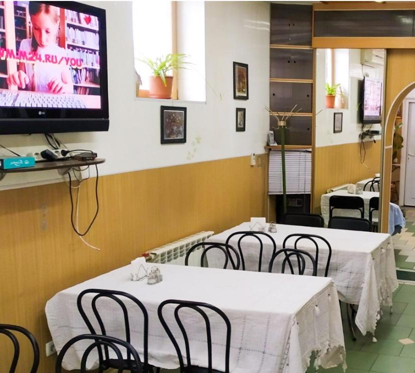 Клуб B55 Hostel Dnjepropetovsk Buitenkant foto